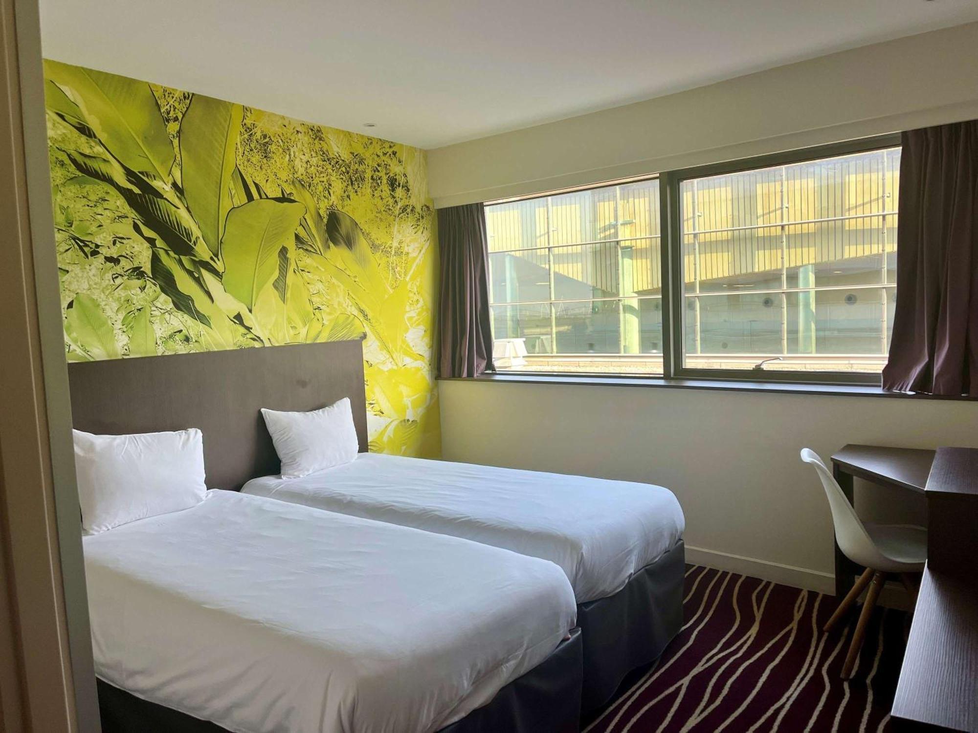 Ibis Styles Saint Julien En Genevois Vitam Недан Экстерьер фото